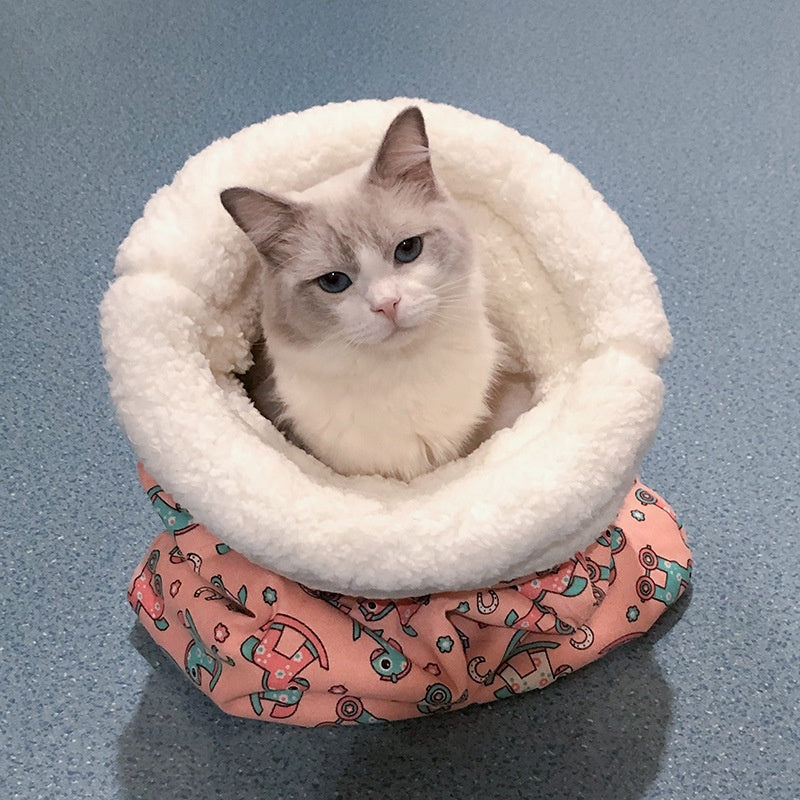 Lambswool Winter Cat Nest Sleeping Bag for Cats & Small Dogs